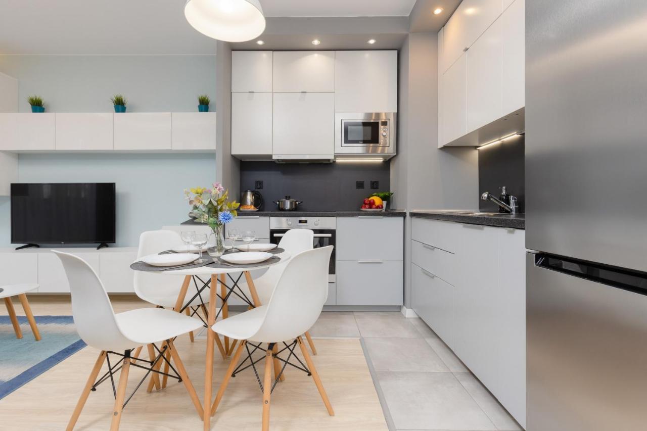 Warsaw Sokolowska One Bedroom Apartament By Noclegi Renters Εξωτερικό φωτογραφία